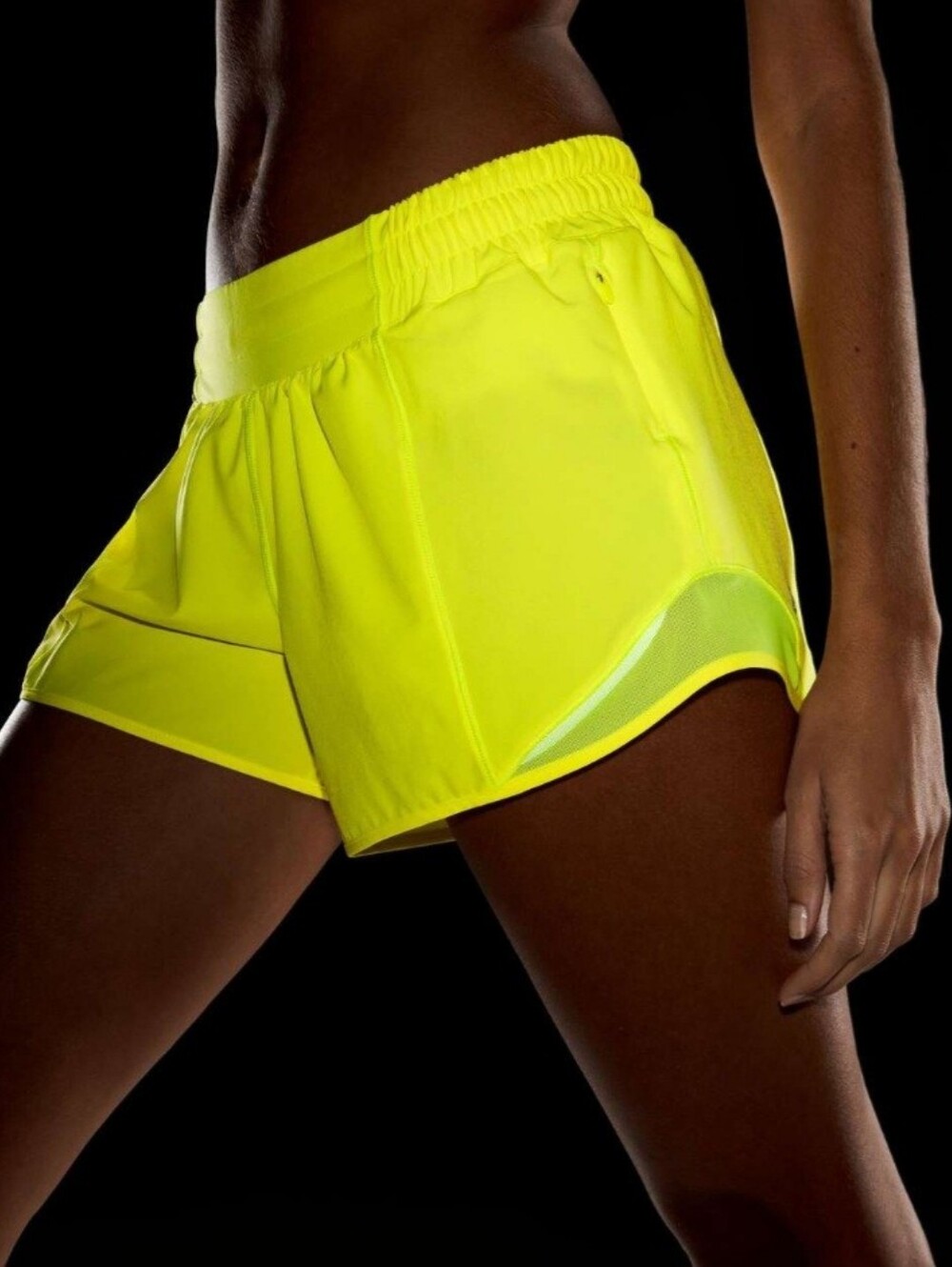 Lululemom Hotty Hot Shorts Women's 0 Neon Yellow
